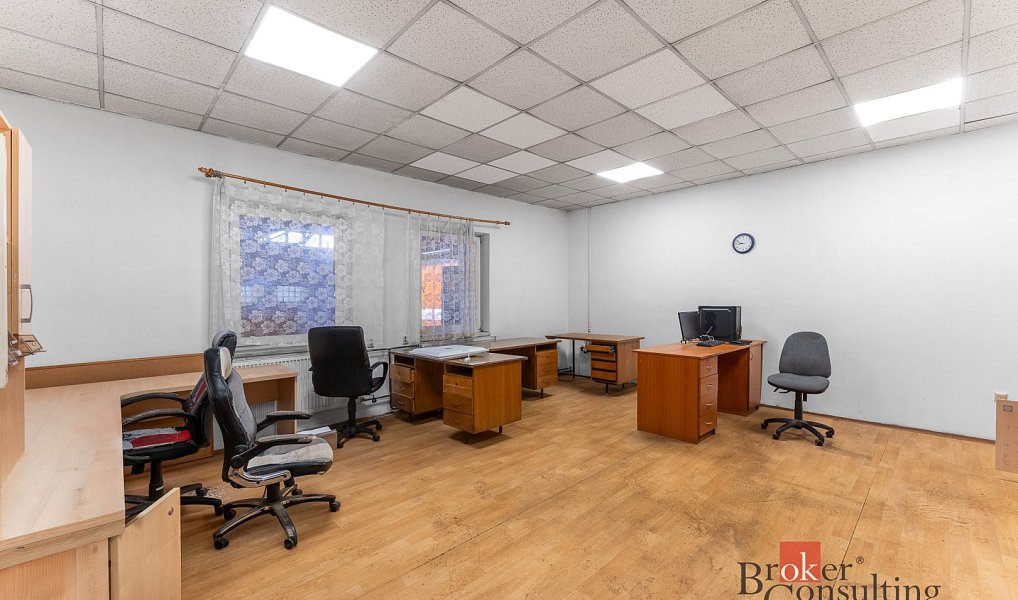 Pronájem skladovacích prostor 2 520 m², Jihlava – náhled fotky 12