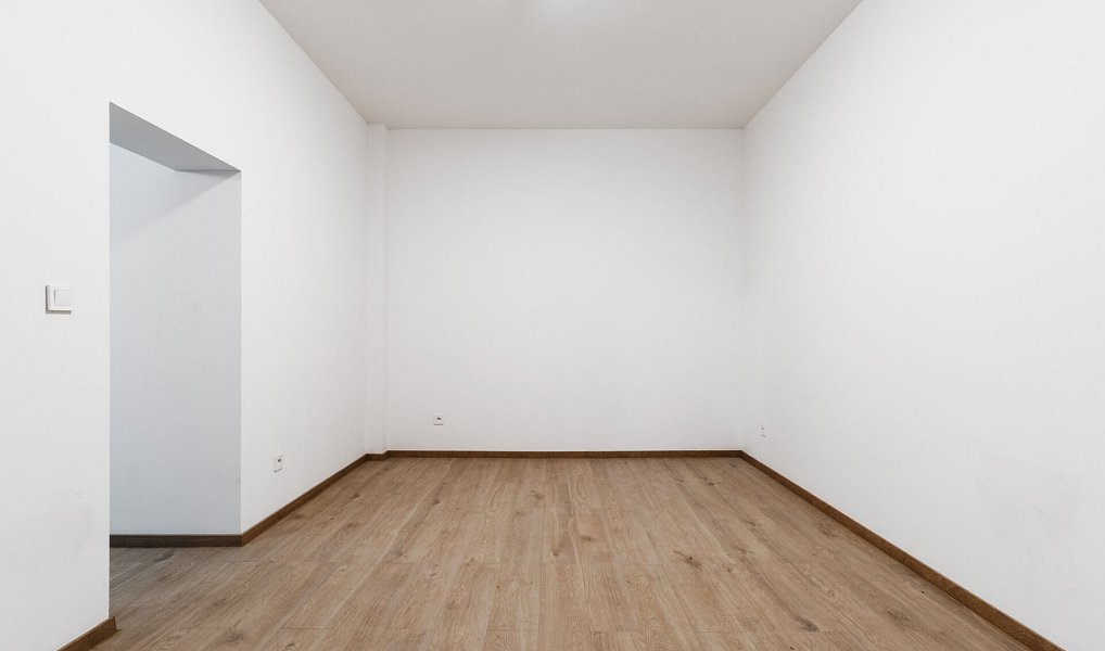 Pronájem obchodních prostor 20 m², Praha – náhled fotky 8
