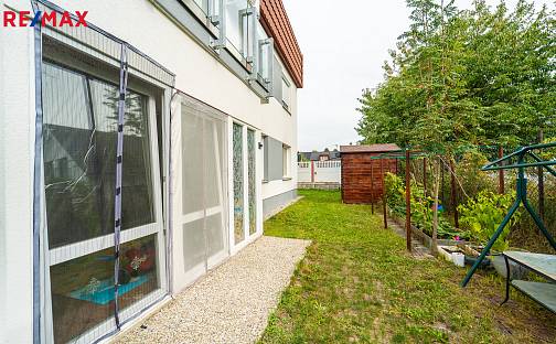 Prodej bytu 3+kk 92 m², Novolhotská, Praha 9 - Újezd nad Lesy