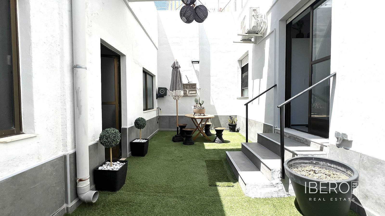 Prodej bytu 4+kk 130 m² — photo 2
