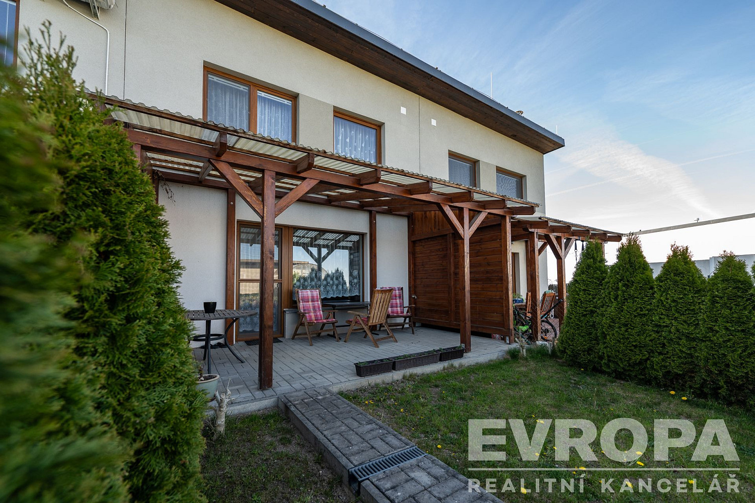 Prodej domu 130 m² s pozemkem 220 m²