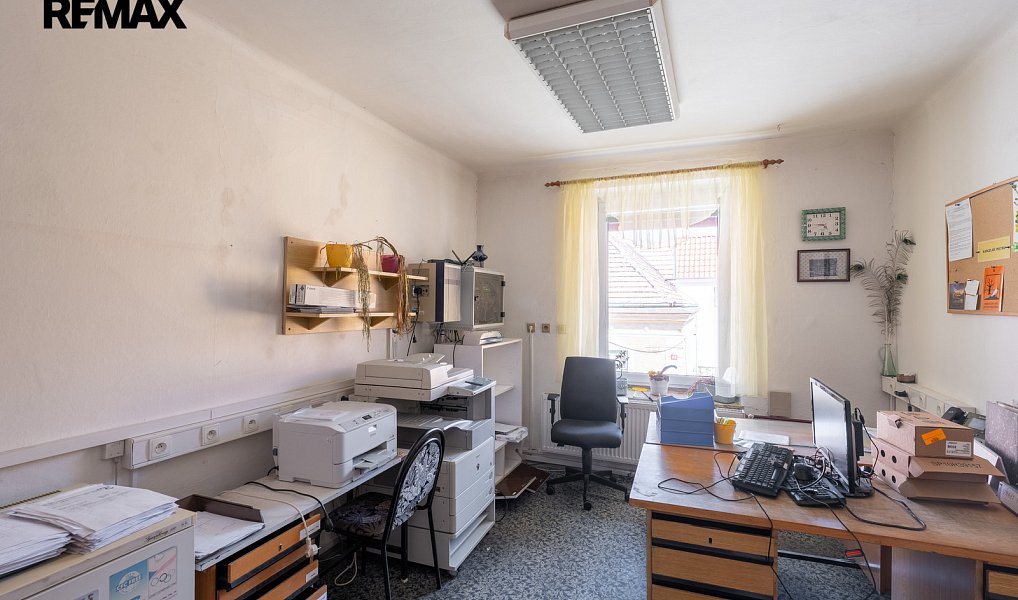 Prodej výrobních prostor 1 115 m², Nové Hrady – náhled fotky 17