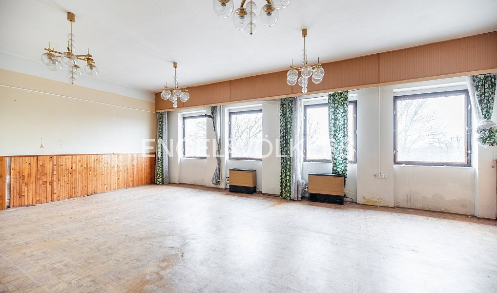 Pronájem skladovacích prostor 8 262 m², Jaroměř – náhled fotky 2