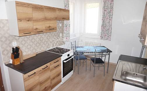 Pronájem bytu 2+1 48 m², Česká Třebová - Lhotka, okres Ústí nad Orlicí