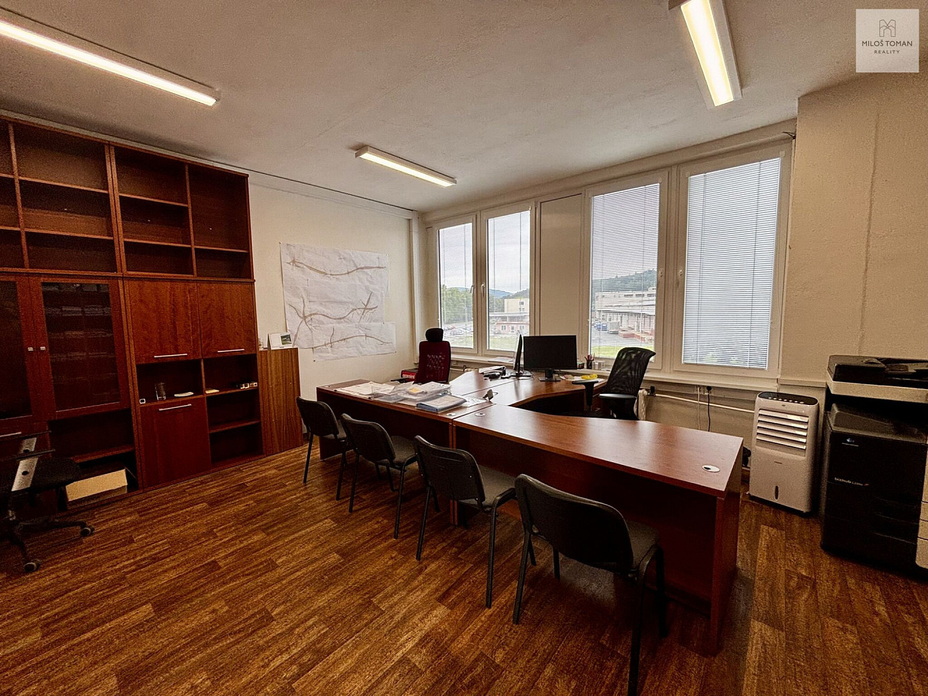 Pronájem kanceláře 15 m² – fotografie 2