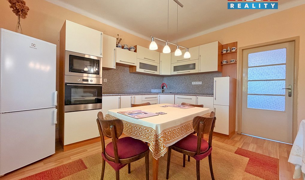 Prodej domu 166 m² s pozemkem 893 m², Tábor – náhled fotky 14