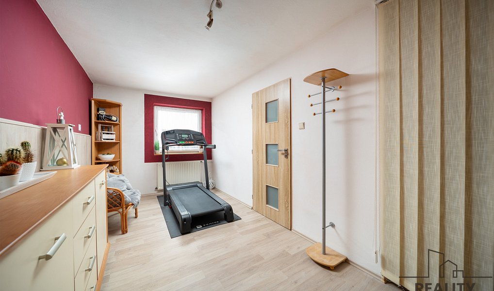 Prodej domu 180 m² s pozemkem 119 m², Trhové Sviny – náhled fotky 16