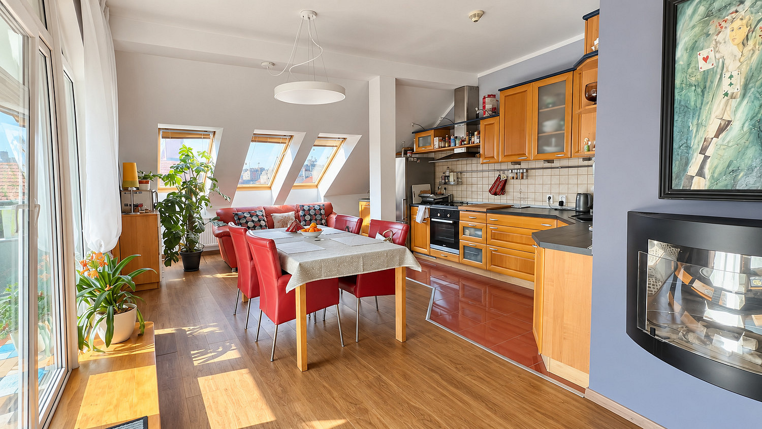 Pronájem bytu 4+kk 198 m²