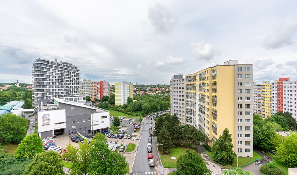 Pronájem bytu 2+kk 66 m², Praha – náhled fotky 16