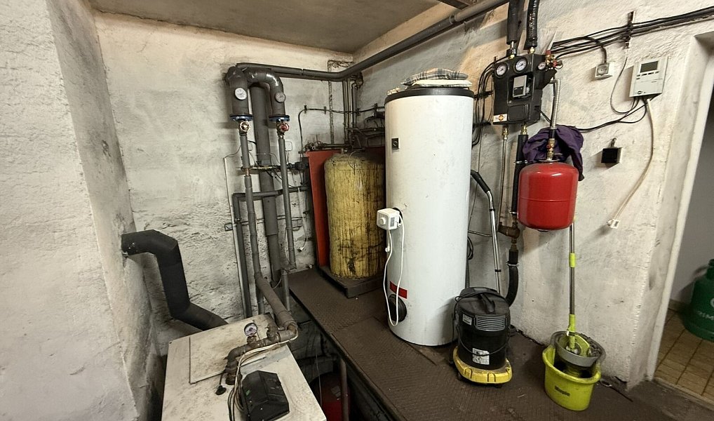 Prodej ubytovacího objektu 600 m², Horní Město – náhled fotky 23