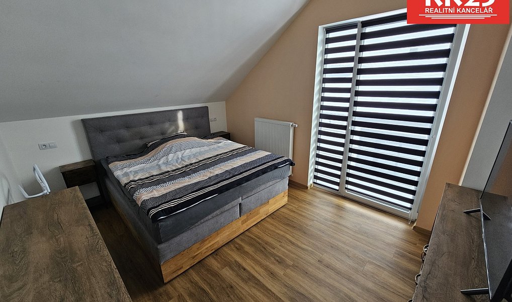 Prodej domu 100 m² s pozemkem 377 m², Chodová Planá – náhled fotky 20