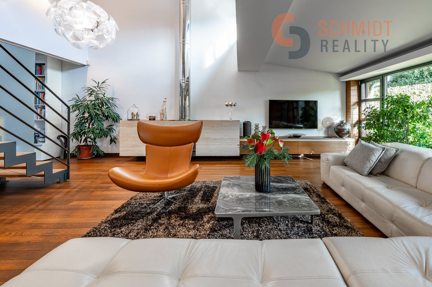Prodej domu 205 m² s pozemkem 225 m² – fotografie 2