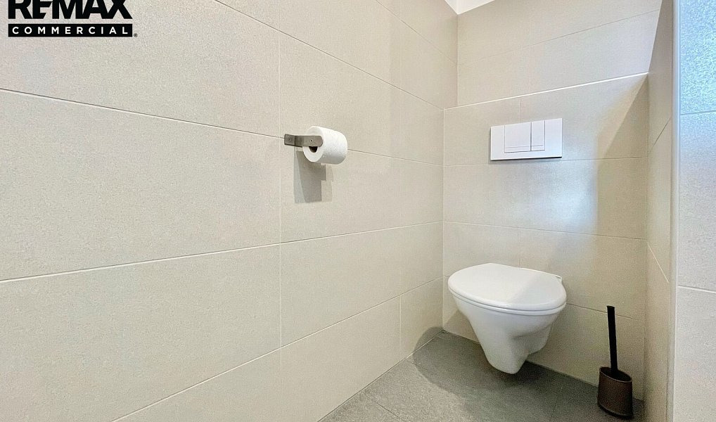 Prodej ubytovacího objektu 282 m², Vimperk – náhled fotky 20