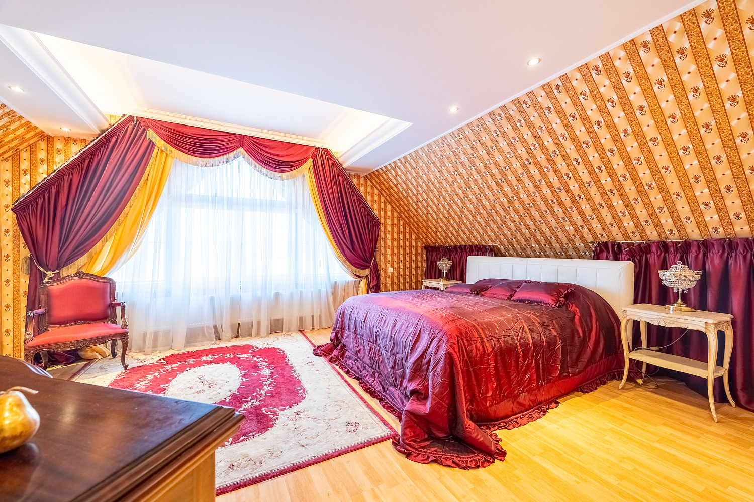Prodej domu 358 m² s pozemkem 1 255 m² – fotografie 5
