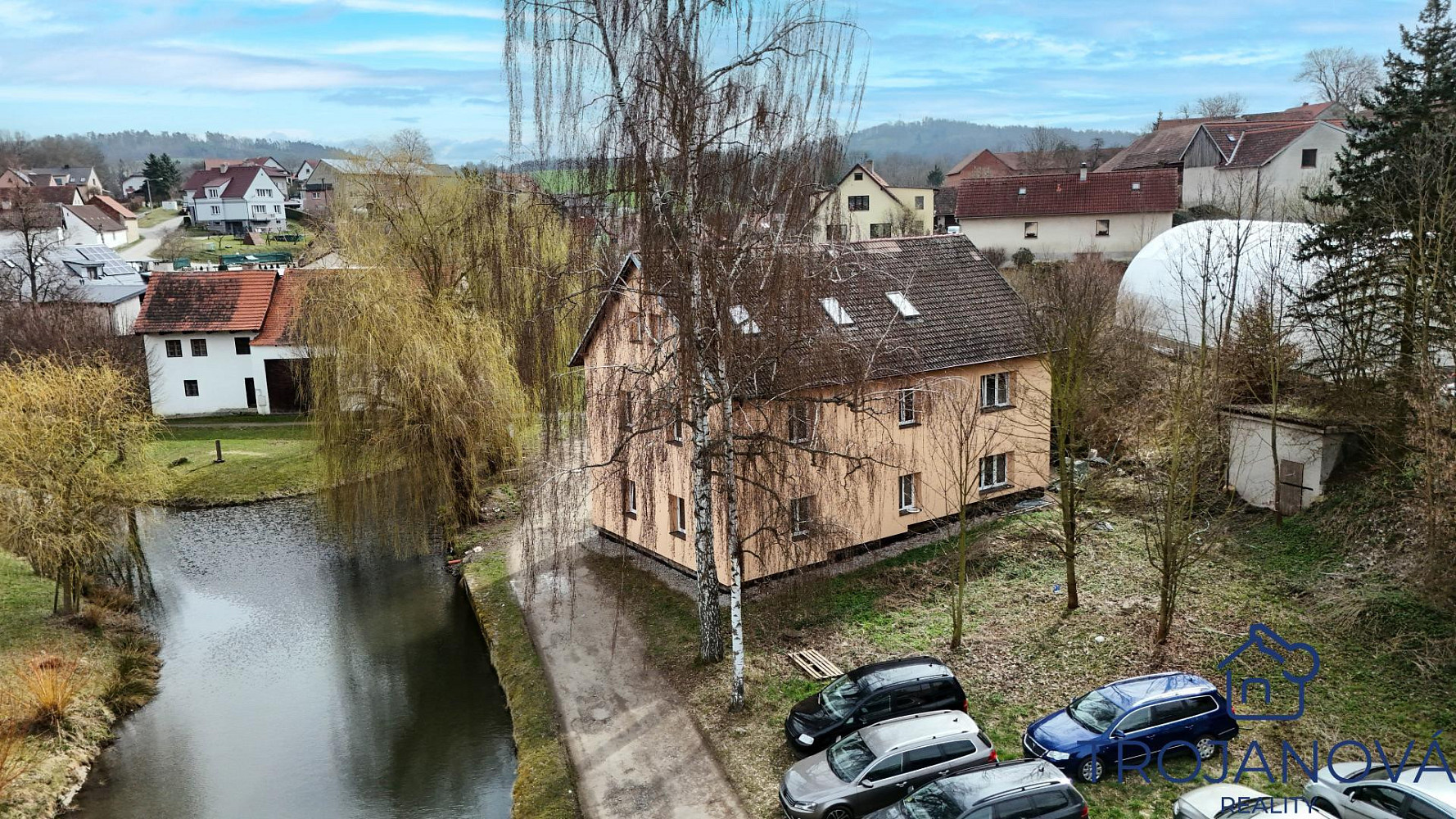 Prodej domu 306 m² s pozemkem 150 m²
