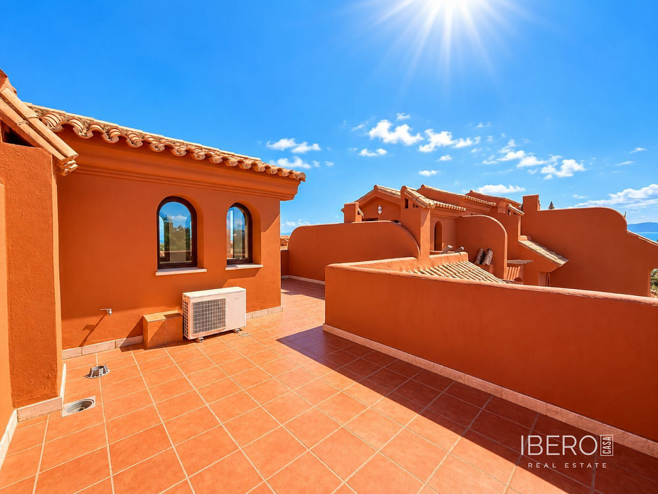 Piso 4+kk – Estepona, Barriada Islas Canarias - Vista 3