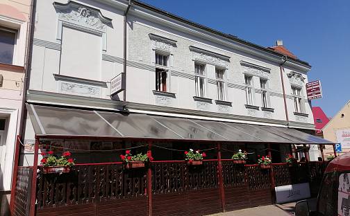 Prodej nájemního domu, činžáku 487 m²