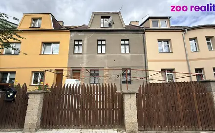 Pronájem bytu 2+kk 60 m², Husova, Chomutov
