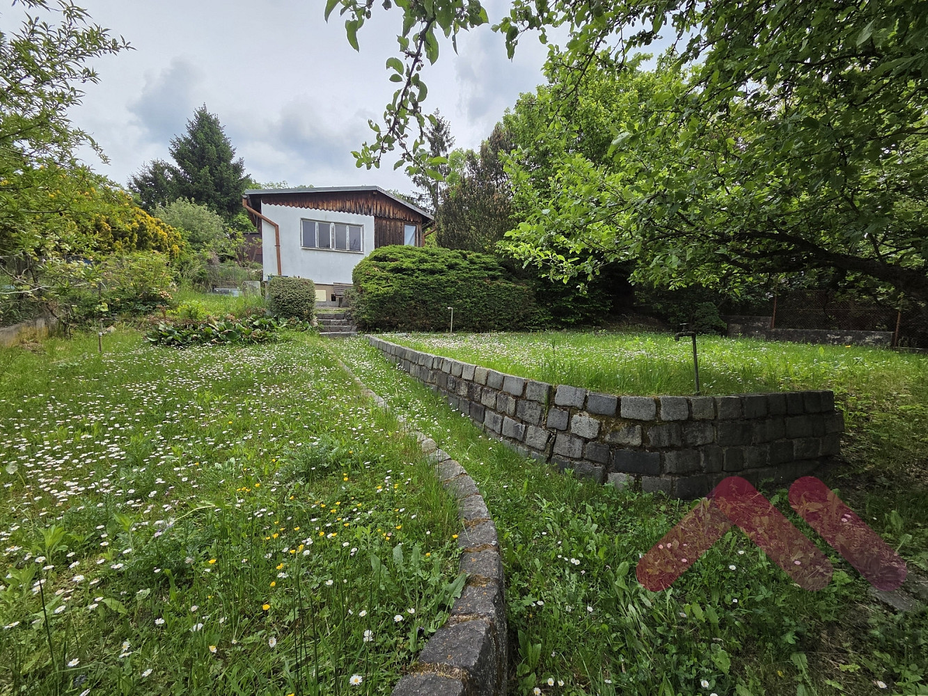 Prodej chaty/chalupy 21 m² s pozemkem 379 m²