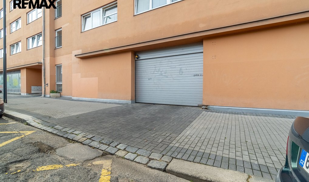 Prodej garážového stání 13m2 Bartoškova ulice Praha 4 Nusle, Praha – náhled fotky 7