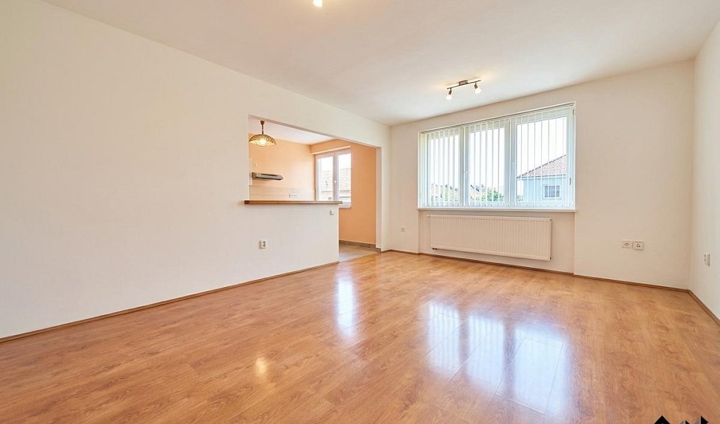 Pronájem bytu 2+1 61 m², Velké Opatovice – náhled fotky 2