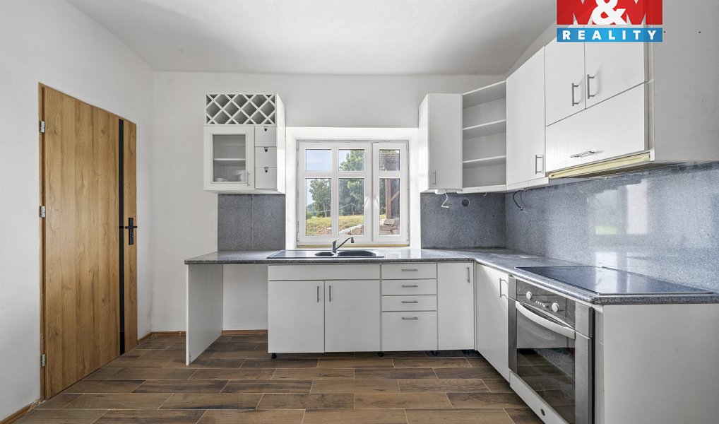 Prodej chaty/chalupy 260 m² s pozemkem 2 350 m², Broumov – náhled fotky 4