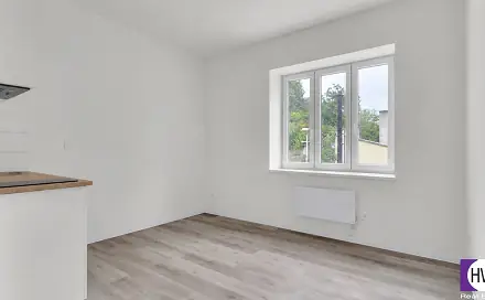 Prodej bytu 1+kk 18 m², Praha 10