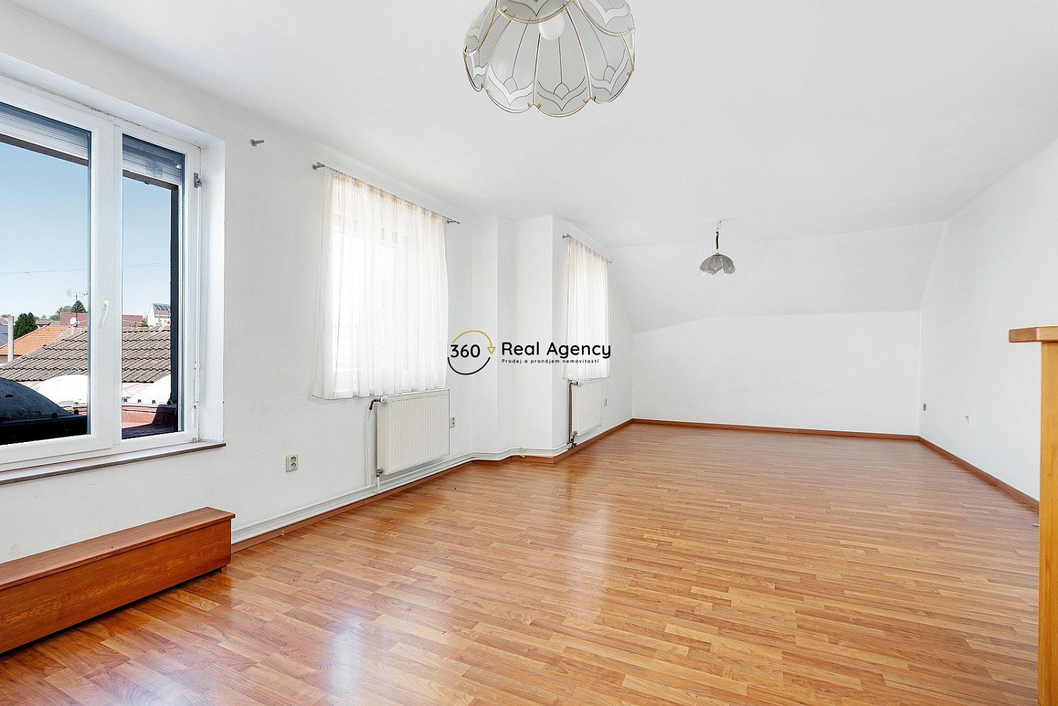 Prodej obchodních prostor 390 m² — photo 4