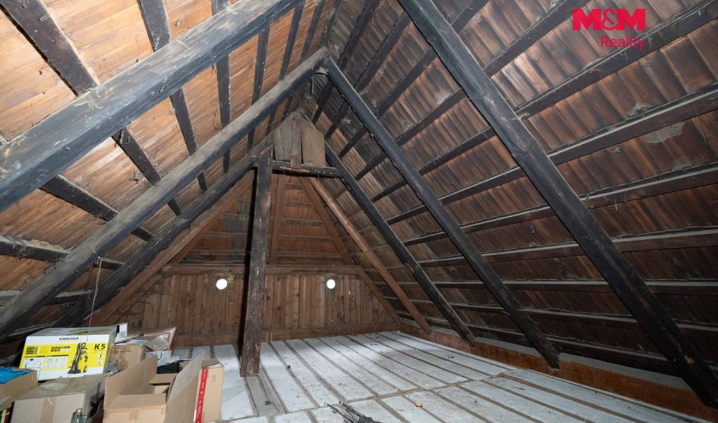 Prodej domu 274 m² s pozemkem 2 024 m², Heřmanovice – náhled fotky 23