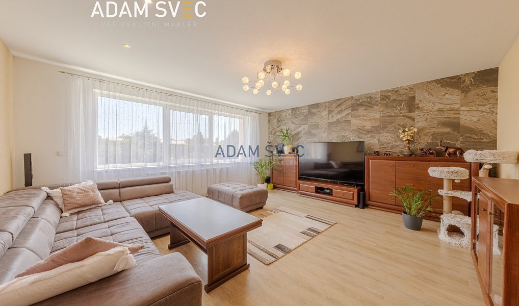 Prodej domu 359 m² s pozemkem 2 576 m², Hradčany-Kobeřice – náhled fotky 5