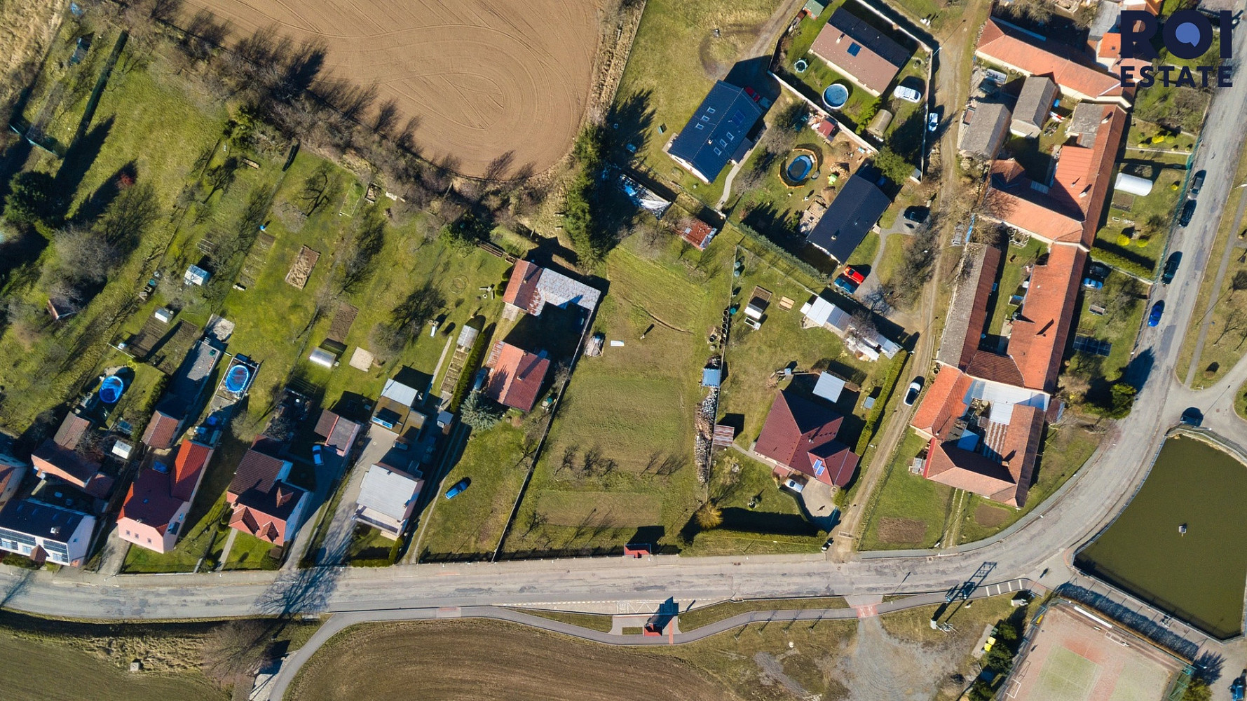 Prodej stavebního pozemku 1 250 m² – fotografie 4