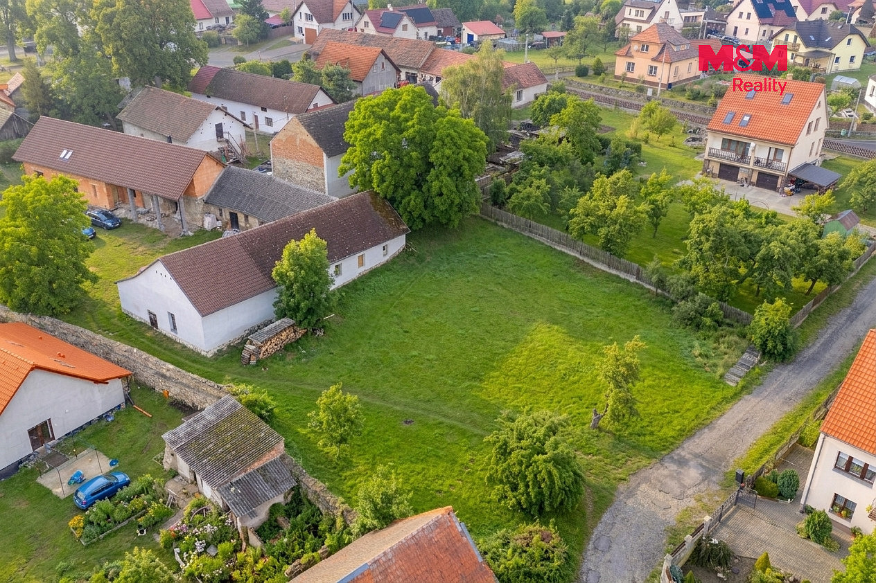 Prodej stavebního pozemku 1 129 m² – fotografie 3