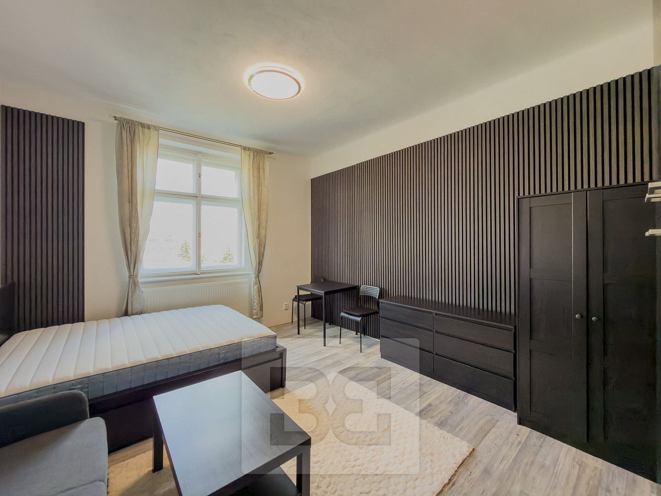 Pronájem bytu 1+kk 25 m² — photo 2