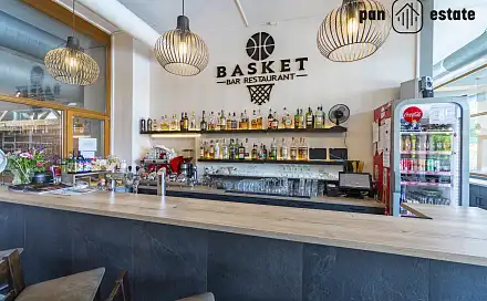 Pronájem restaurace 659 m², Dukelská, Zlín
