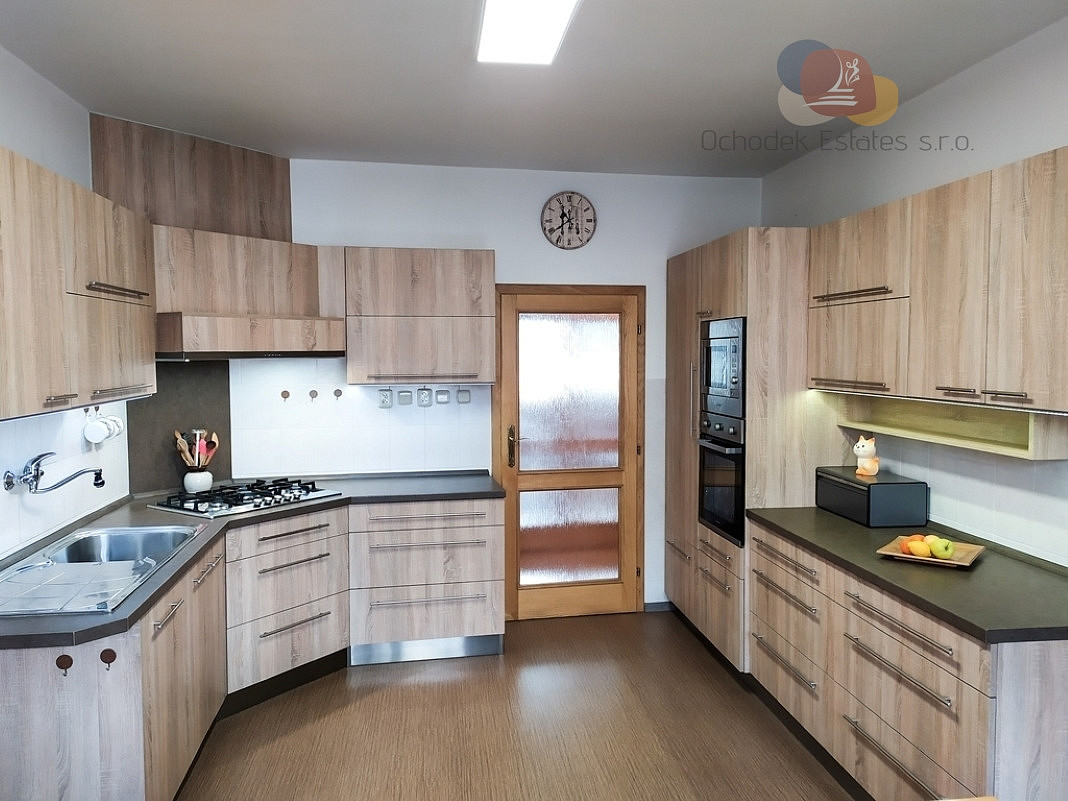 Prodej domu 265 m² s pozemkem 322 m²