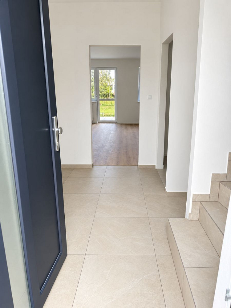 Prodej domu 140 m² s pozemkem 253 m² – fotografie 3