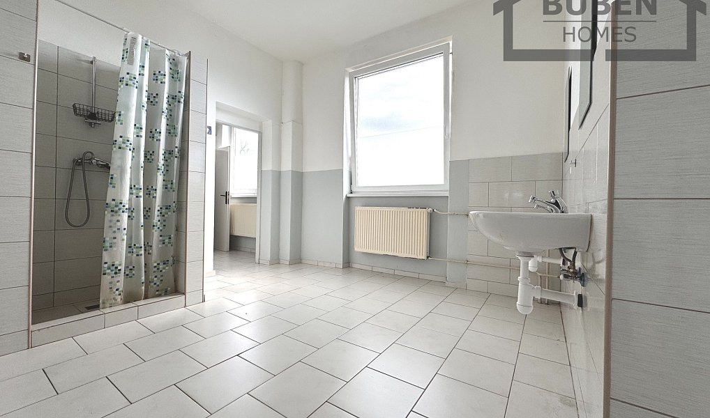 Pronájem skladovacích prostor 710 m², Planá – náhled fotky 19