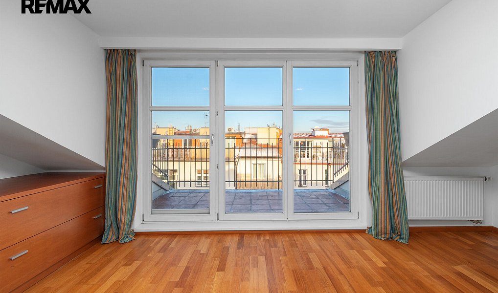 Prodej bytu 3+kk 107 m², Praha – náhled fotky 34