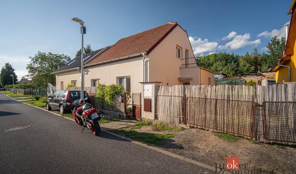 Prodej domu 75 m² s pozemkem 367 m², Mělník – náhled fotky 2