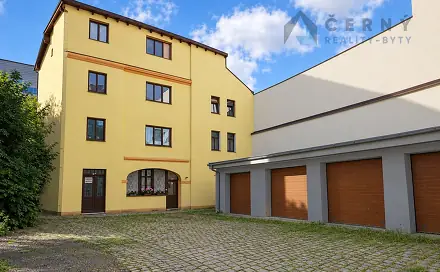 Pronájem bytu 3+1 110 m², 8. března, Liberec - Liberec V-Kristiánov