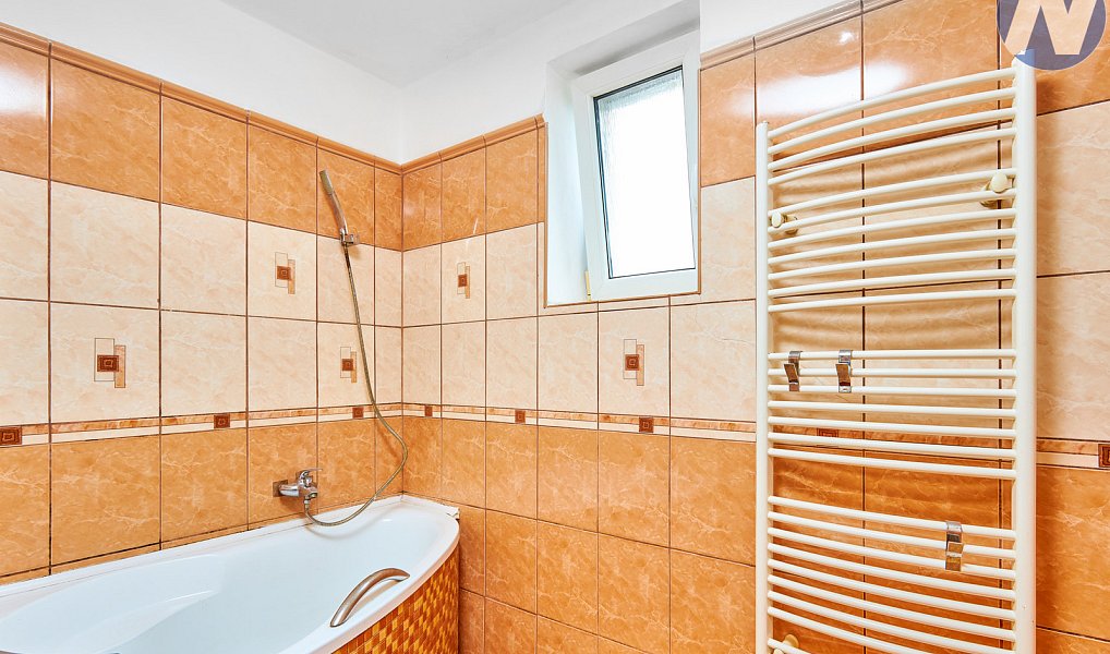 Prodej domu 202 m² s pozemkem 743 m², Malonty – náhled fotky 17
