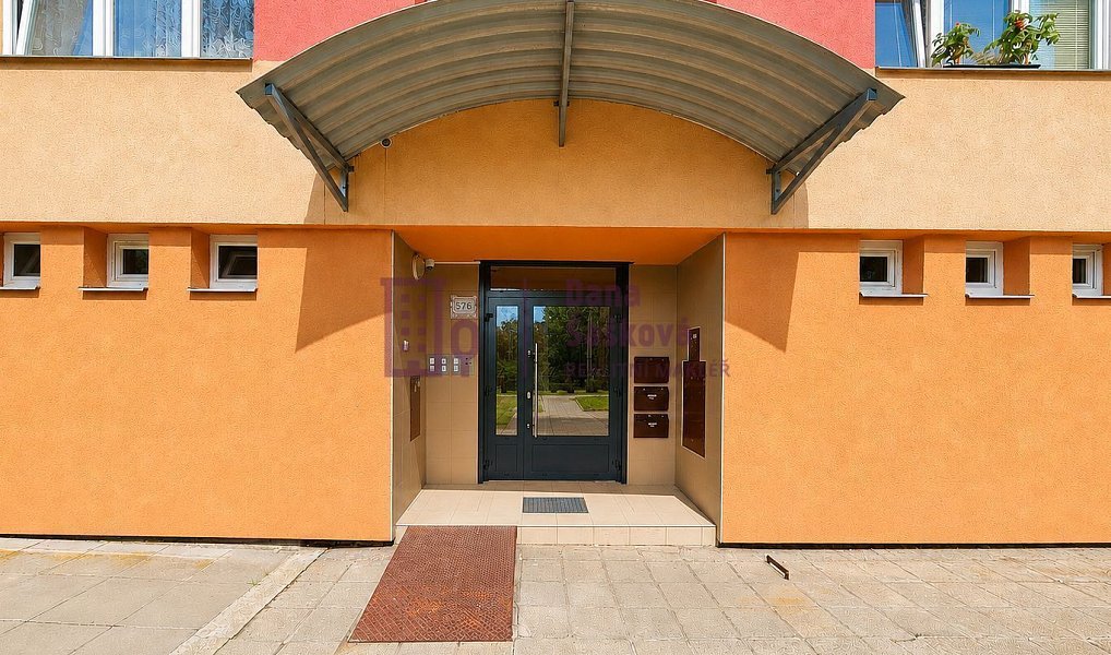 Pronájem bytu 2+1 65 m², Jindřichův Hradec – náhled fotky 12