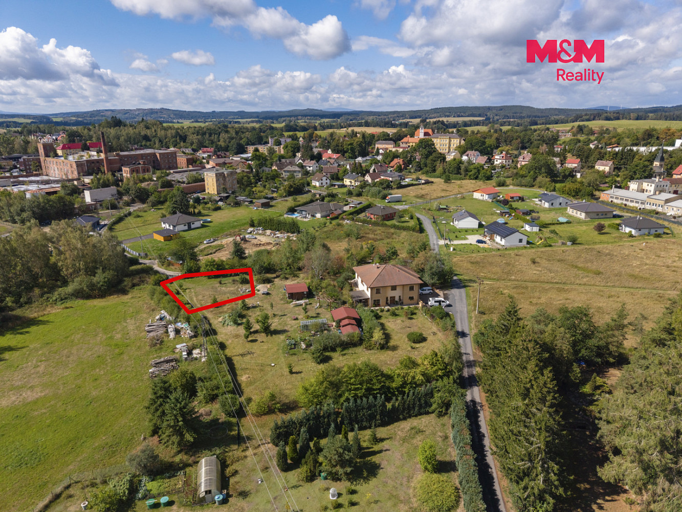 Prodej stavebního pozemku 673 m² – fotografie 4