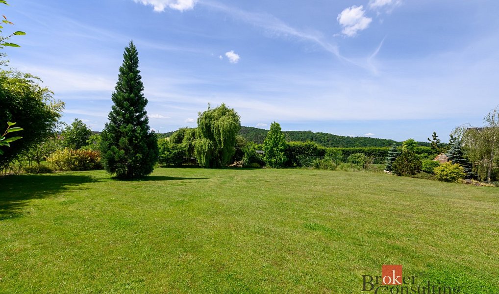 Prodej domu 372 m² s pozemkem 2 751 m², Štěnovice – náhled fotky 17