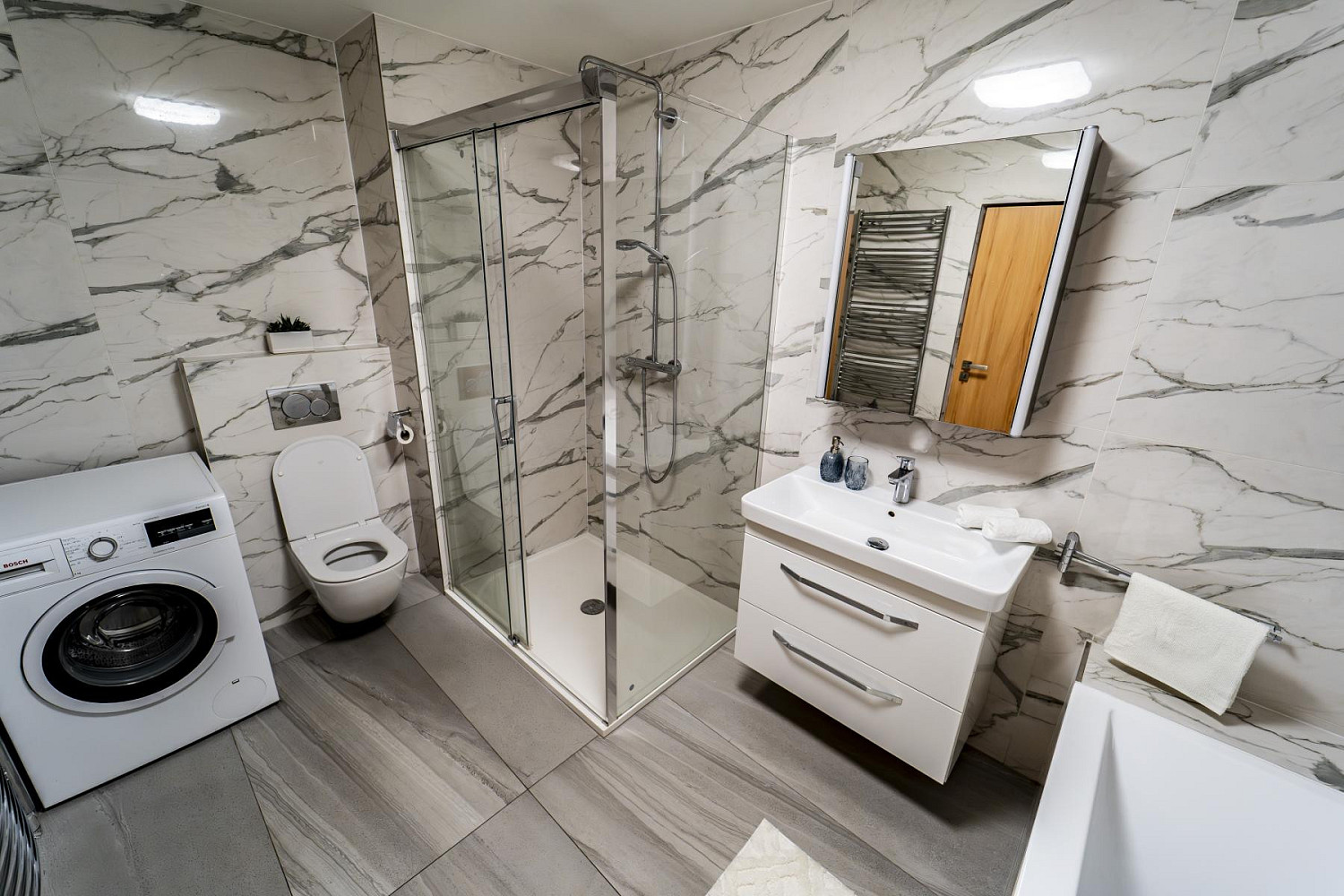 Prodej domu 261 m² s pozemkem 554 m² – fotografie 2