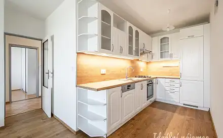 Pronájem bytu 3+kk 63 m²