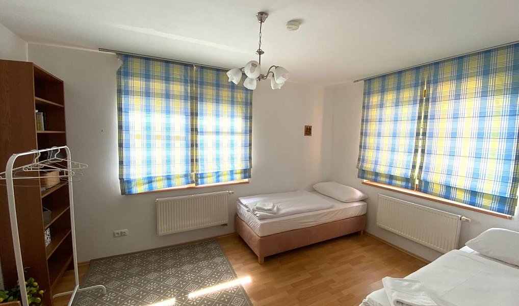 Prodej domu 140 m² s pozemkem 528 m², Karlovy Vary – náhled fotky 8