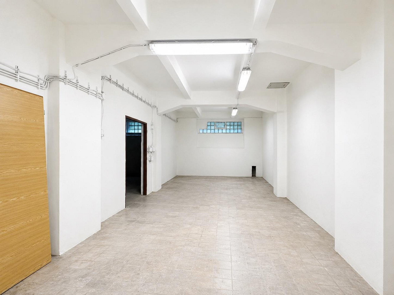 Pronájem skladovacích prostor 50 m² – fotografie 4