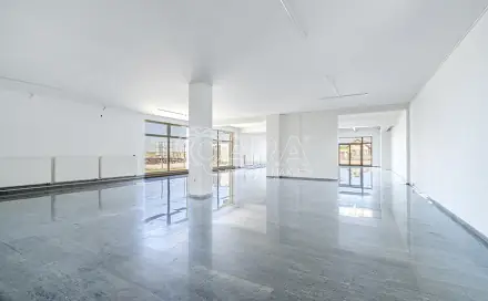 Pronájem obchodních prostor 330 m², Sukorady, okres Mladá Boleslav