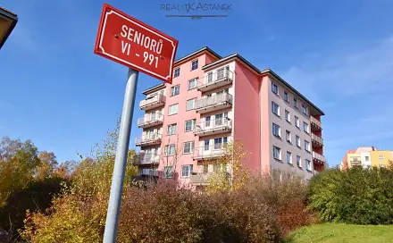 Pronájem bytu 2+kk 61 m², Seniorů, Liberec - Liberec XXX-Vratislavice nad Nisou